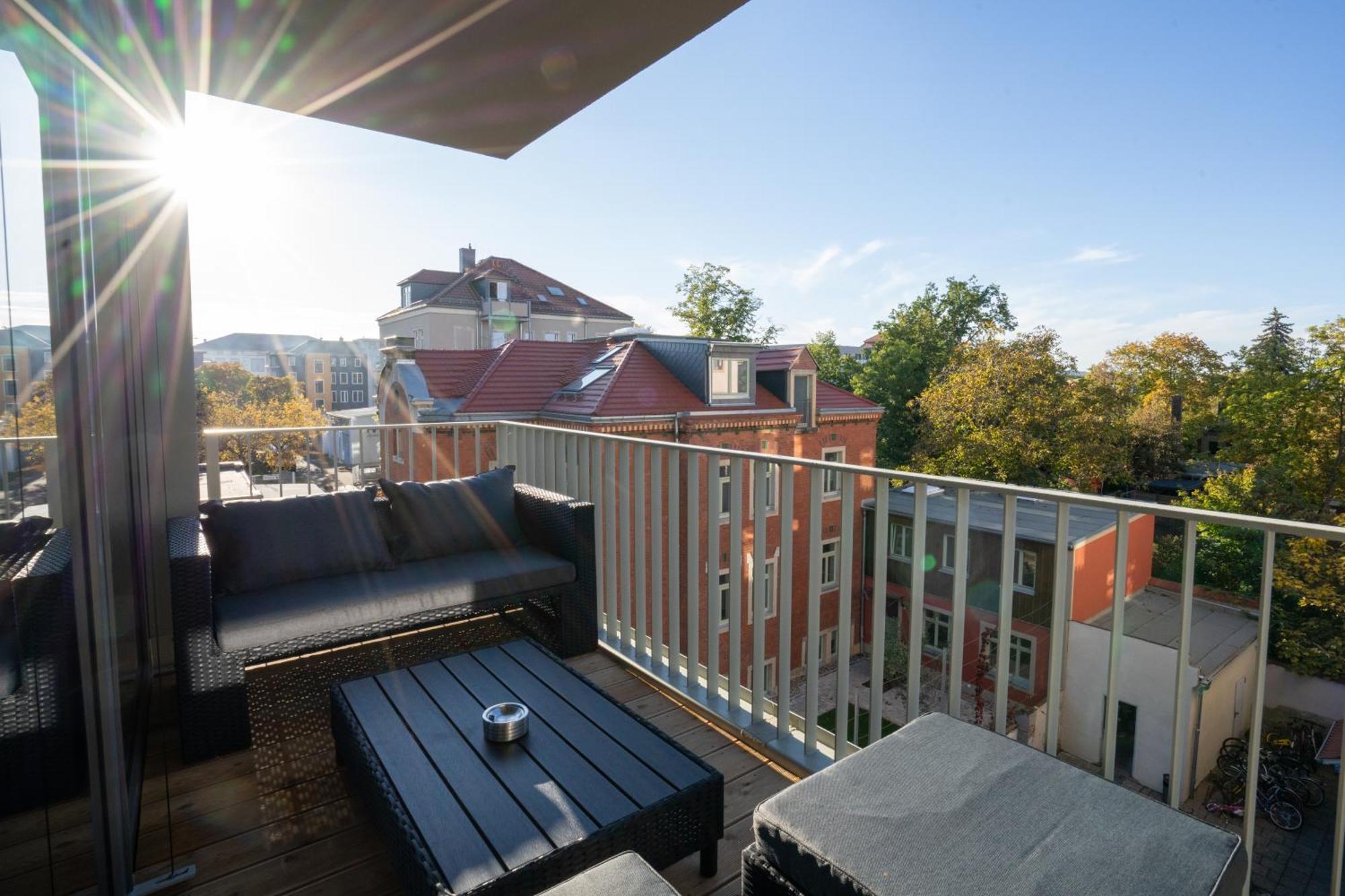 Ferienwohnung Supreme City Dream Mit Terrasse Und Parkplatz - 110M² Dresden Exterior foto